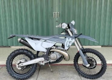 2024-Husqvarna-TE-300-PRO1